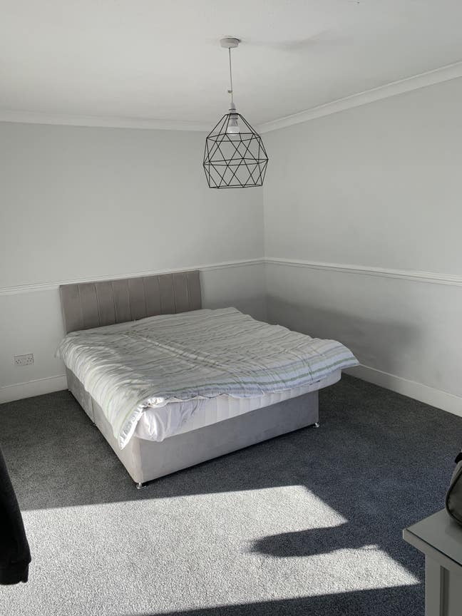 Large double room  Main Photo