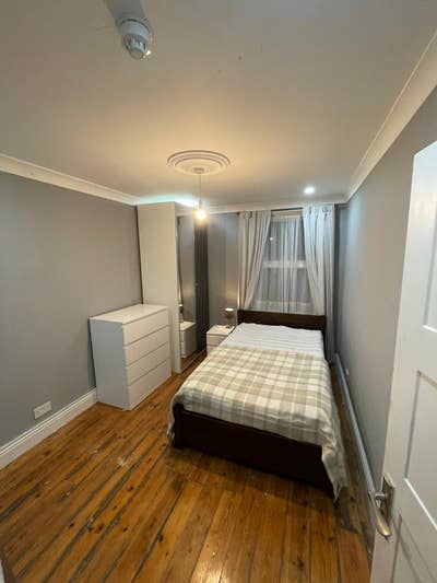 Double room to rent in Chatham, ME4  Main Photo