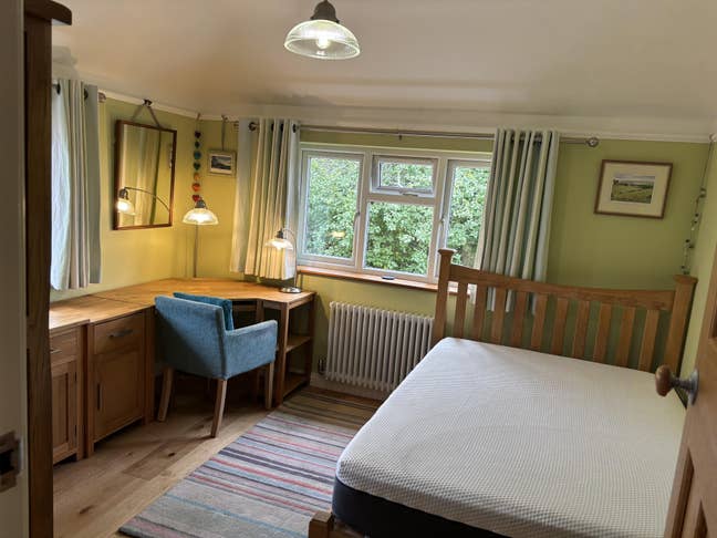 Double Room own Bathroom, shared amenities  Main Photo