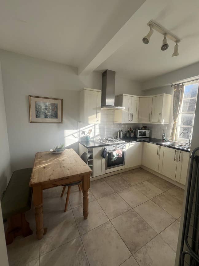 Cosy Room in Heart of Pimlico – Amazing Flatmate! Main Photo