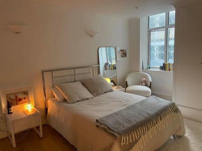 Beautiful en-suite double room in Fitzrovia Main Photo