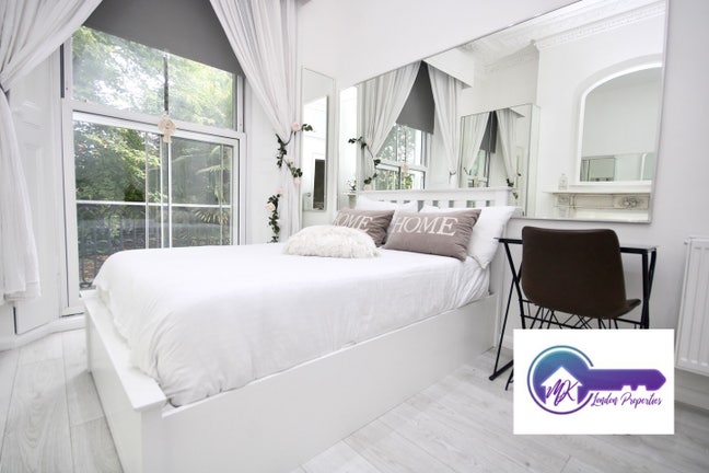 Luxury En-Suite Room  in NW8 from February  Main Photo