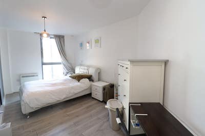 Hurry Up! Last 2 Rooms - Prime Location  Main Photo