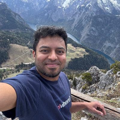 Top end professional seeking a double ensuite room Main Photo