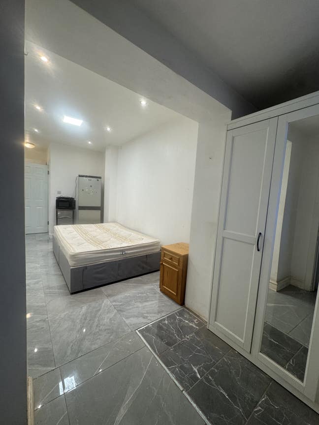 Studio room available in Bexleyheath  Main Photo