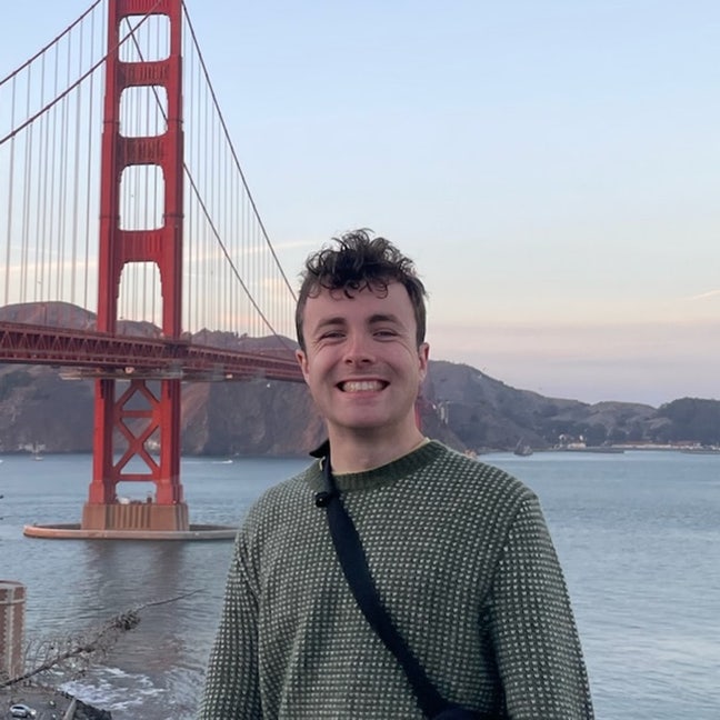 Professional Male seeks a single or double room Main Photo