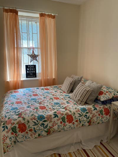 Double room above pub.  Main Photo