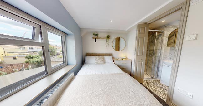 Ensuite Rooms Available 🏡 St Lukes Road Main Photo