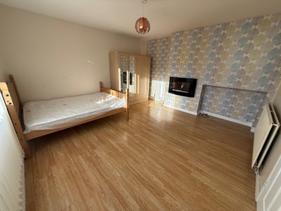 🔥 𝐋𝐀𝐑𝐆𝐄 𝐆𝐑𝐎𝐔𝐍𝐃 𝐅𝐋𝐎𝐎𝐑 𝐑𝐎𝐎𝐌 - CV3 Main Photo