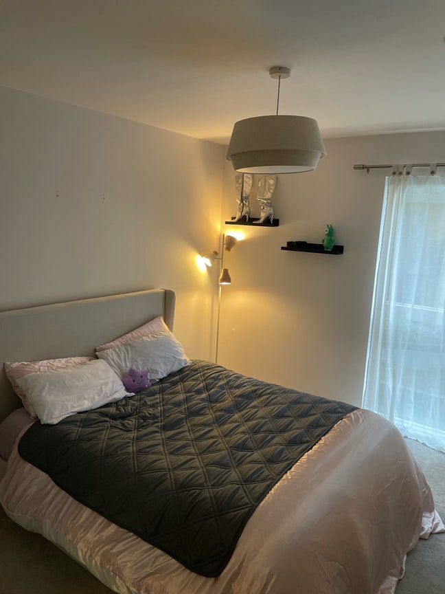 Modern 1-Bed Apartment in Gated Estate – Harrow  Main Photo