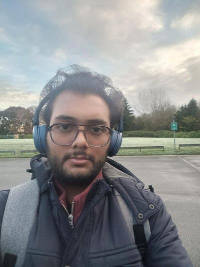 I want to buddy up with someone to share a place Main Photo