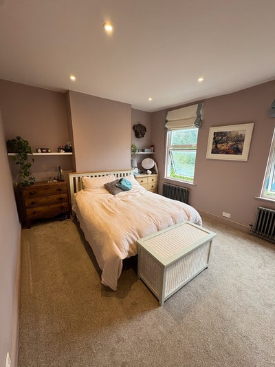 Short term of large room in Herne Hill Main Photo