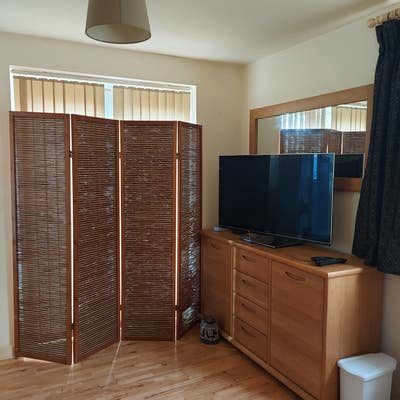 Garden Studio, with French doors access to garden Main Photo