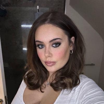 Room needed for 3 or 4 months from April Main Photo