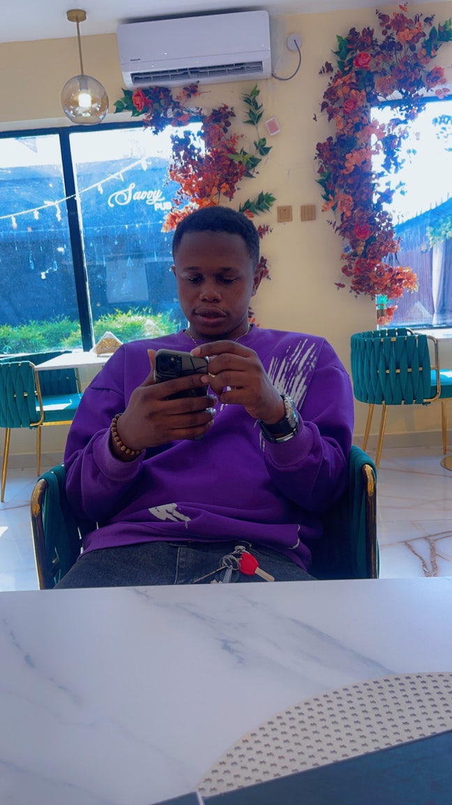 31 year old Male seeks a single or double room Main Photo