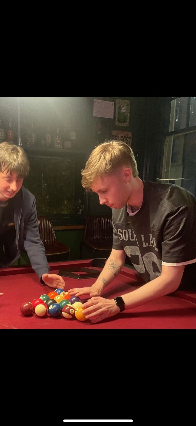 Looking for housemates  Main Photo