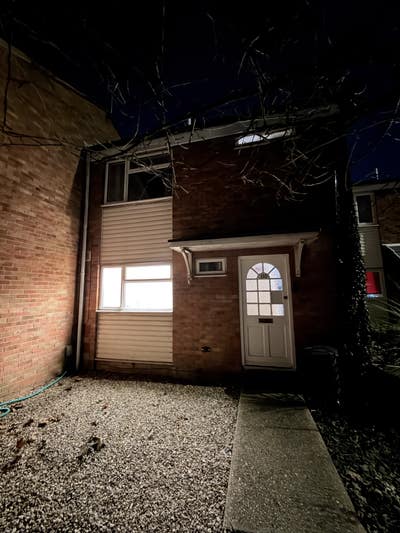 1 double room available to rent Main Photo