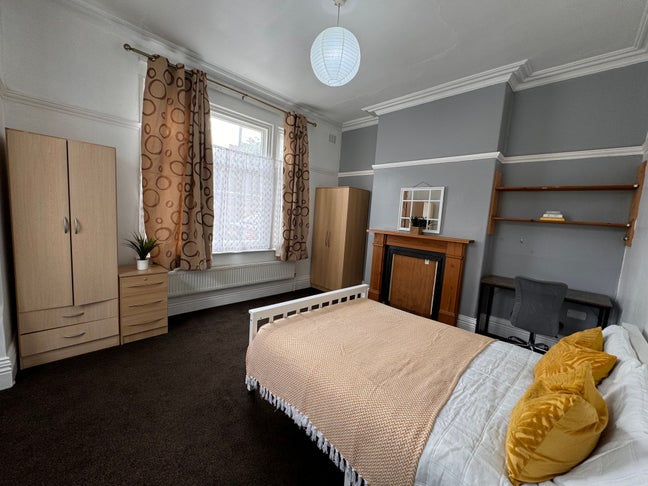 🏡Stylish & Spacious Double Rooms💸Bills Inc LE2 Main Photo