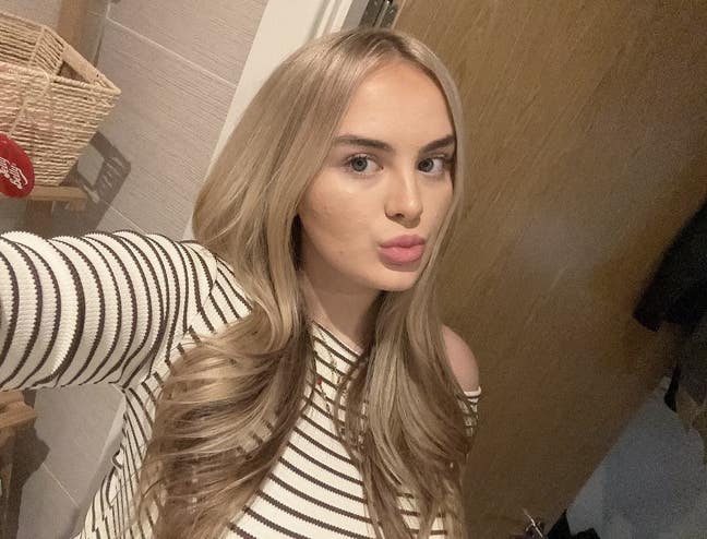 Looking for a room!  Main Photo