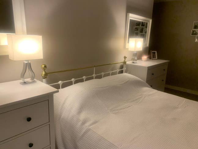Double Room in the NQ with Ensuite Bills Included Main Photo
