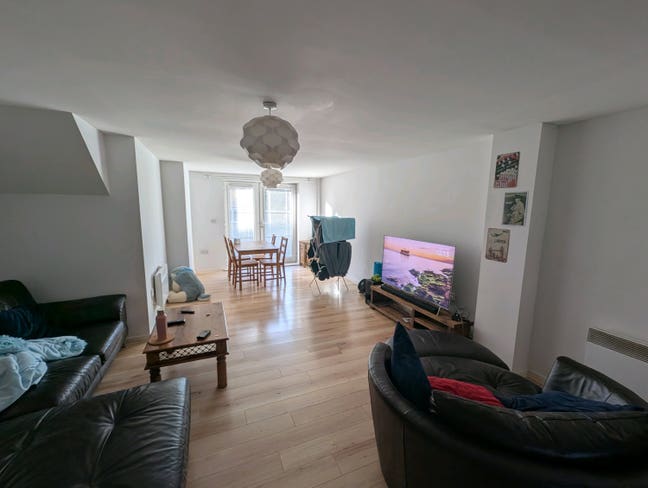 Single Room House share Main Photo