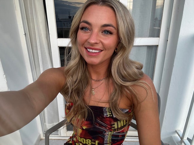 Looking for a girlie house share (SW) Main Photo