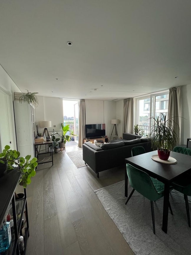 Ensuit Room in Battersea- &pound;1300pcm+Bills Main Photo
