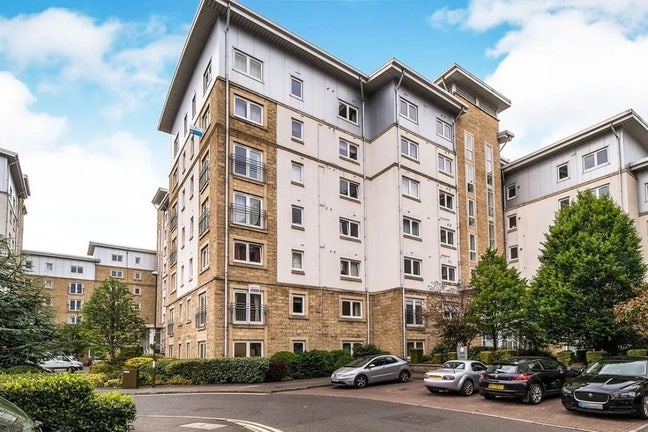 2 Double Rooms Available – Leith (EH6) Main Photo