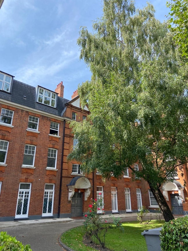 2 Rooms available in modern flat in Queens Park Main Photo