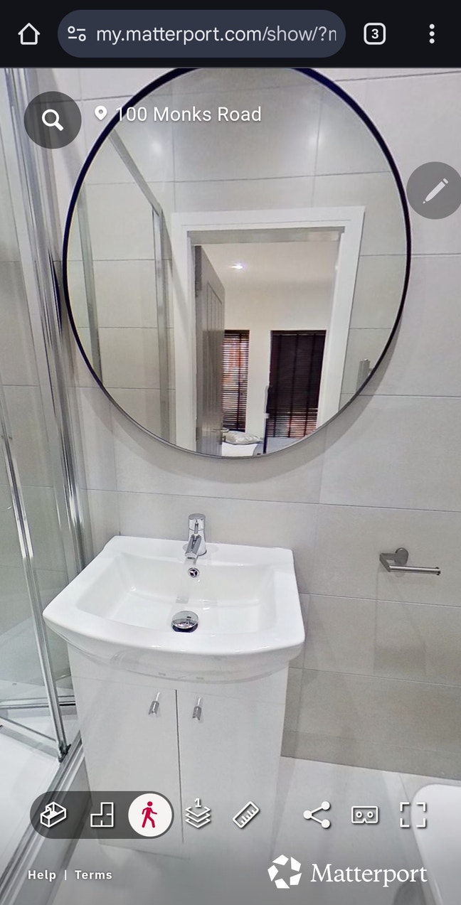 Private Ensuite Room Furnsihed Main Photo