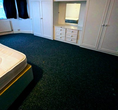 Available Now in Barnet - Large Double Room Main Photo