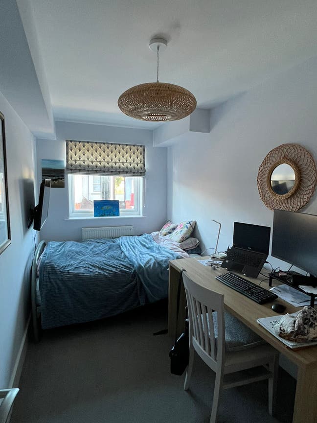 Double Room available for 1 person Main Photo