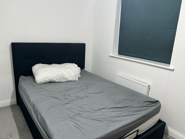 Room for Rent Main Photo