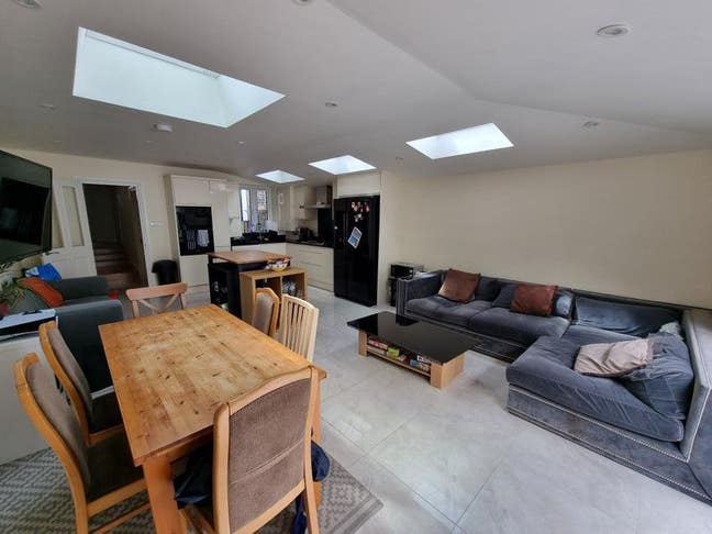 4 Month Let from 31 Jan - Big Room in Brixton Main Photo