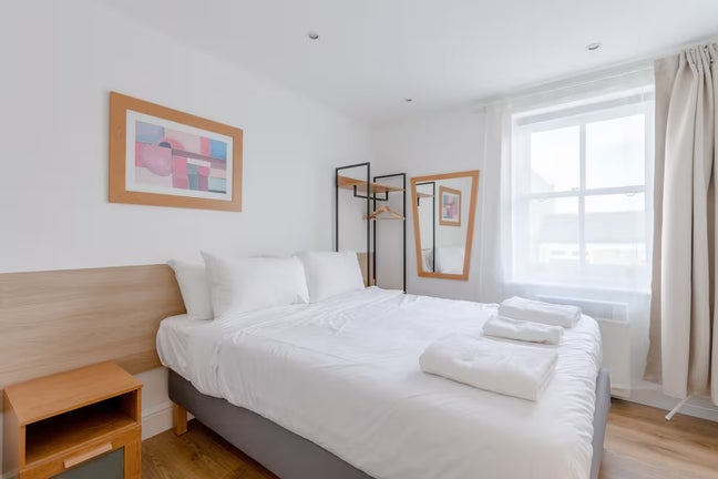 Fully Furnished 1-Bedroom Flat – Heart of Camden T Main Photo