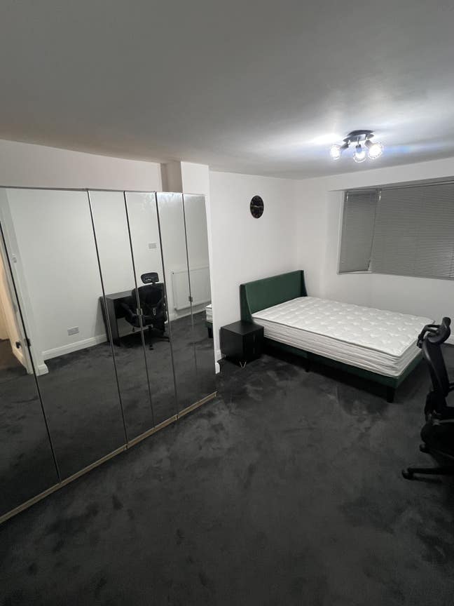 Ensuite premium king size double room  Main Photo