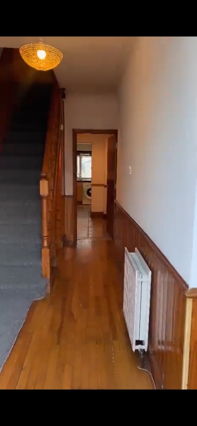 Beautiful family house available to rent Main Photo