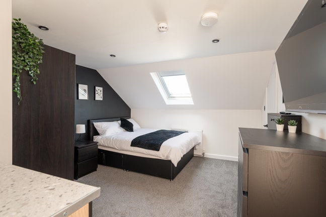 🏥 1 Min to Hospital! COUPLE Kitchenette Ensuite Main Photo