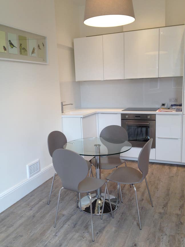 Beautiful Modern 2Bed, 2Bath Flat Willesden Green  Main Photo