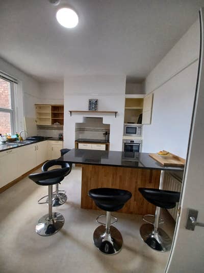 Double room to rent in NE2 - All bills included Main Photo