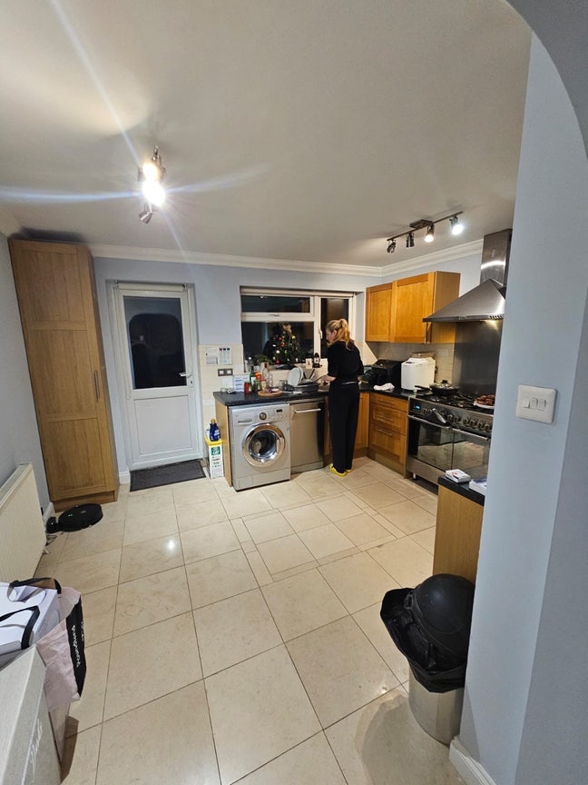  House for rent  Main Photo