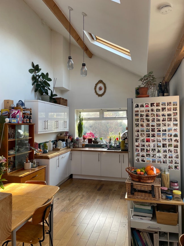 Room in flatshare manor house Main Photo