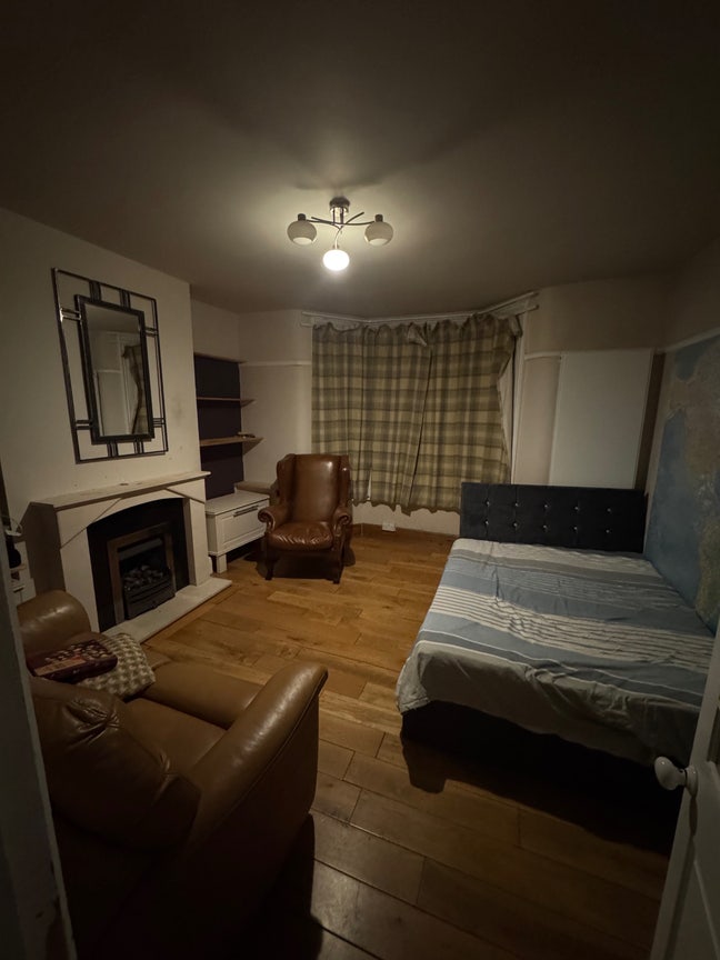 Double room for Rent  Main Photo