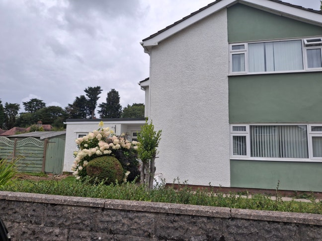 Room to Rent – Professional or Postgraduate Studen Main Photo