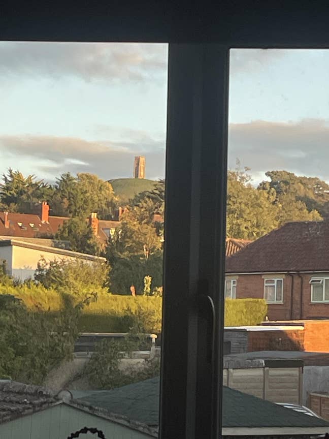 Cosy double room available for short term let Main Photo