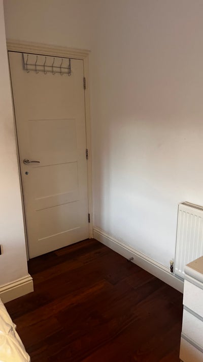 Room to let  Main Photo