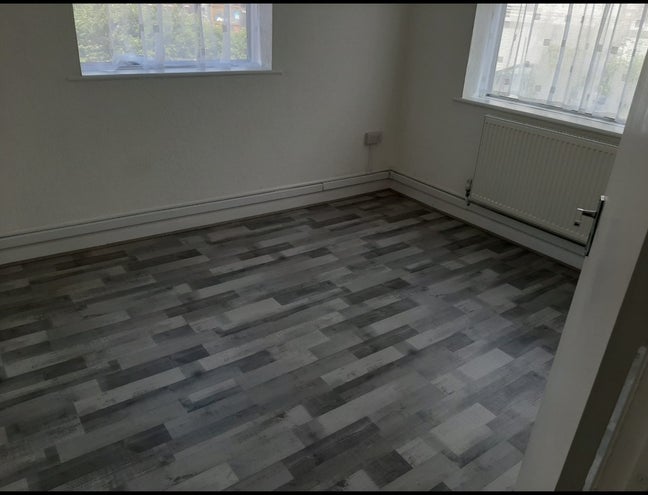 Master and Double  rooms  to let Main Photo