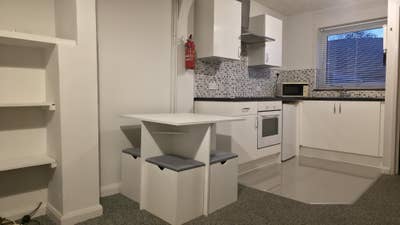City centre garden flat - secluded and private Main Photo