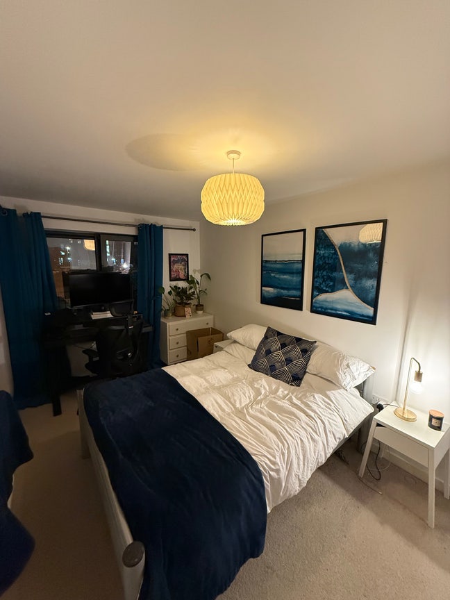 Double room in Oval/Stockwell area for 4 months Main Photo