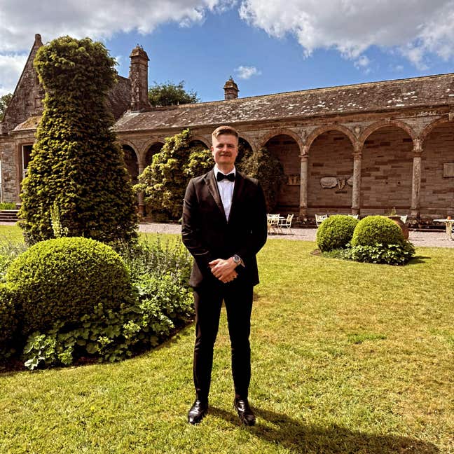 Double room wanted Main Photo